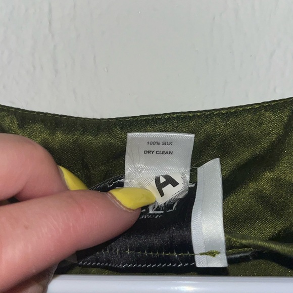 LOFT Ann Taylor 100% silk top - Picture 5 of 5